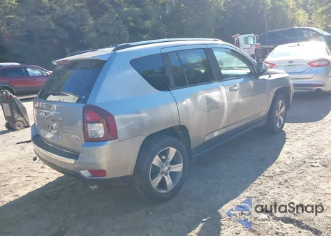 2016 Jeep Compass High Altitude Edition z USA, uszkodzony, nr VIN 1C4NJDEB8GD745926